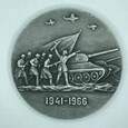 Medal 25 lat klęski wojsk hitlerowskich pod moskwą 
