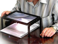 Duża lupa do czytania stolik x3, z podświetleniem 4x led (AG577)