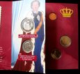 HOLANDIA zestaw rocznikowy 2004 BU plus medal Ag i 1 gulden 1956
